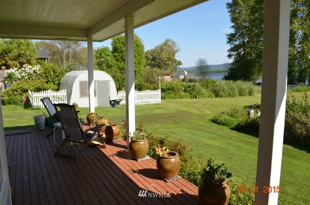 196 East Sunny Sands Road Cathlamet, WA 98612 - Photo 14 of 21 Gallery Image 14