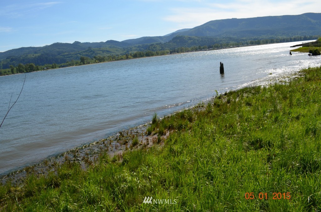 196 East Sunny Sands Road Cathlamet, WA 98612 - Photo 16 of 21 Gallery Image 16