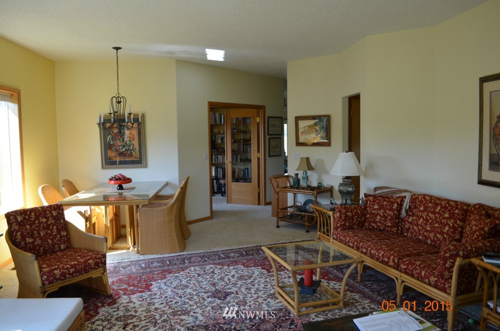 196 East Sunny Sands Road Cathlamet, WA 98612 - Photo 7 of 21 Gallery Image 7