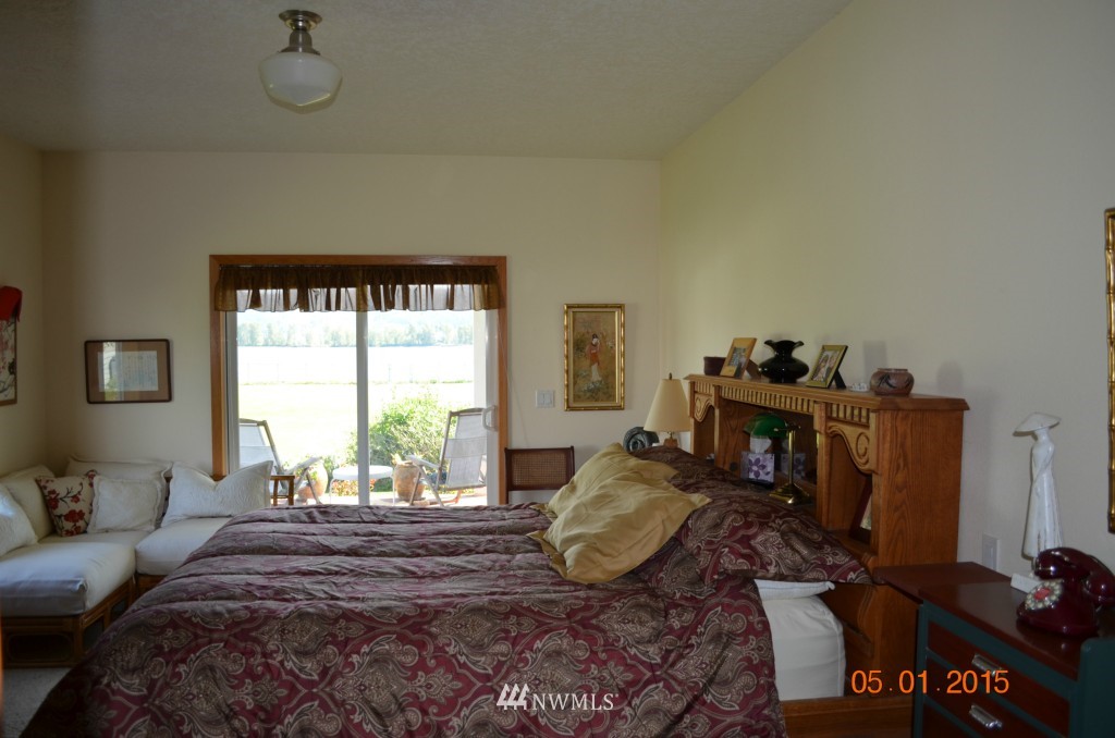196 East Sunny Sands Road Cathlamet, WA 98612 - Photo 10 of 21 Gallery Image 10