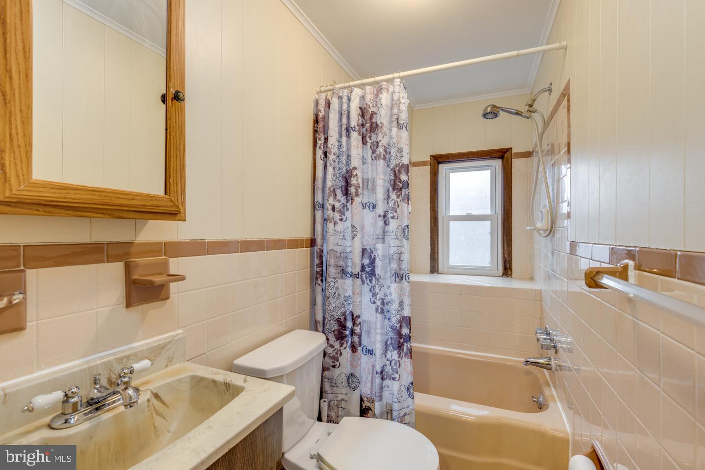 722 Chestnut Street Delanco, NJ 08075 - Photo 13 of 25 Full Bath