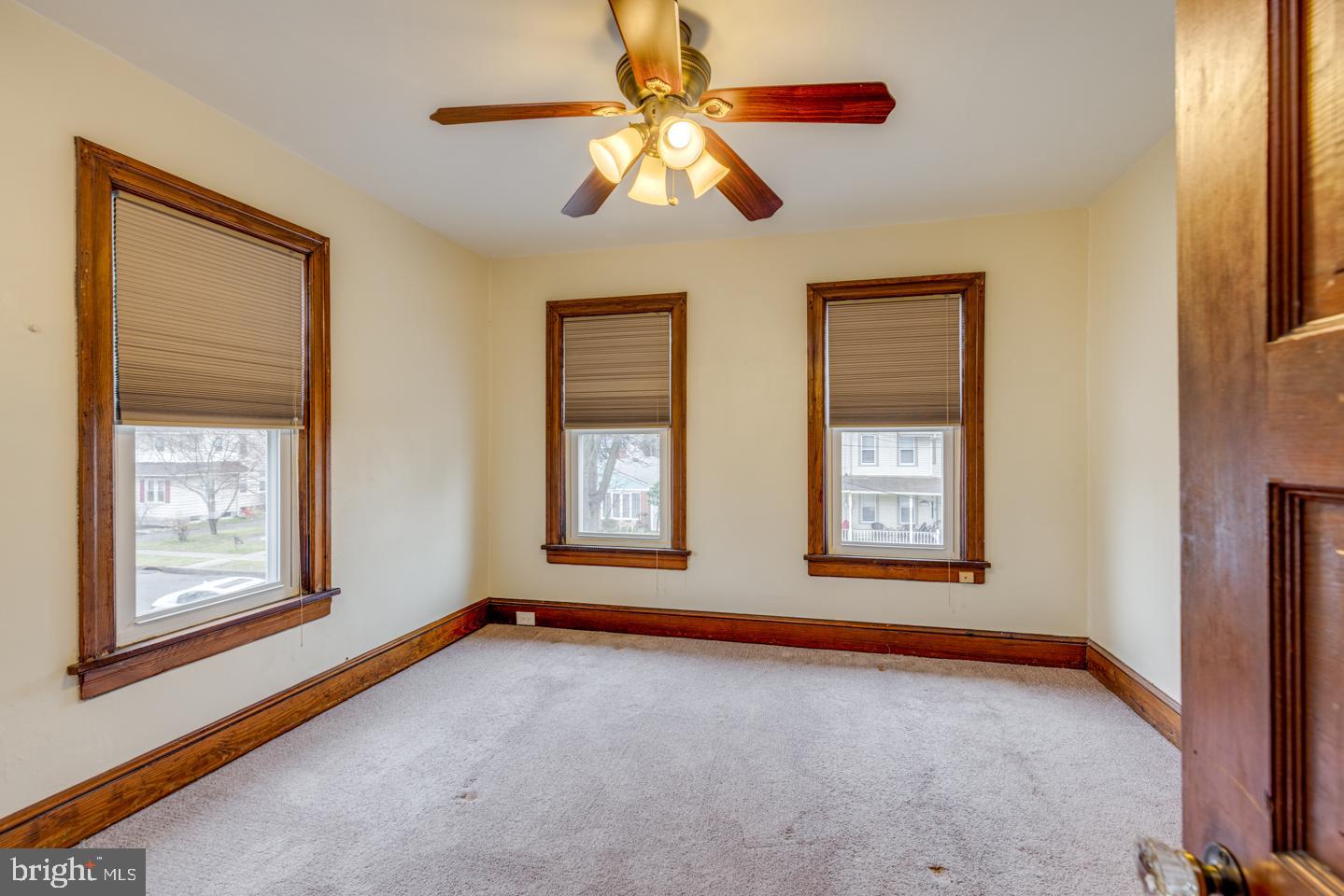 722 Chestnut Street Delanco, NJ 08075 - Photo 18 of 25 Bedroom 3