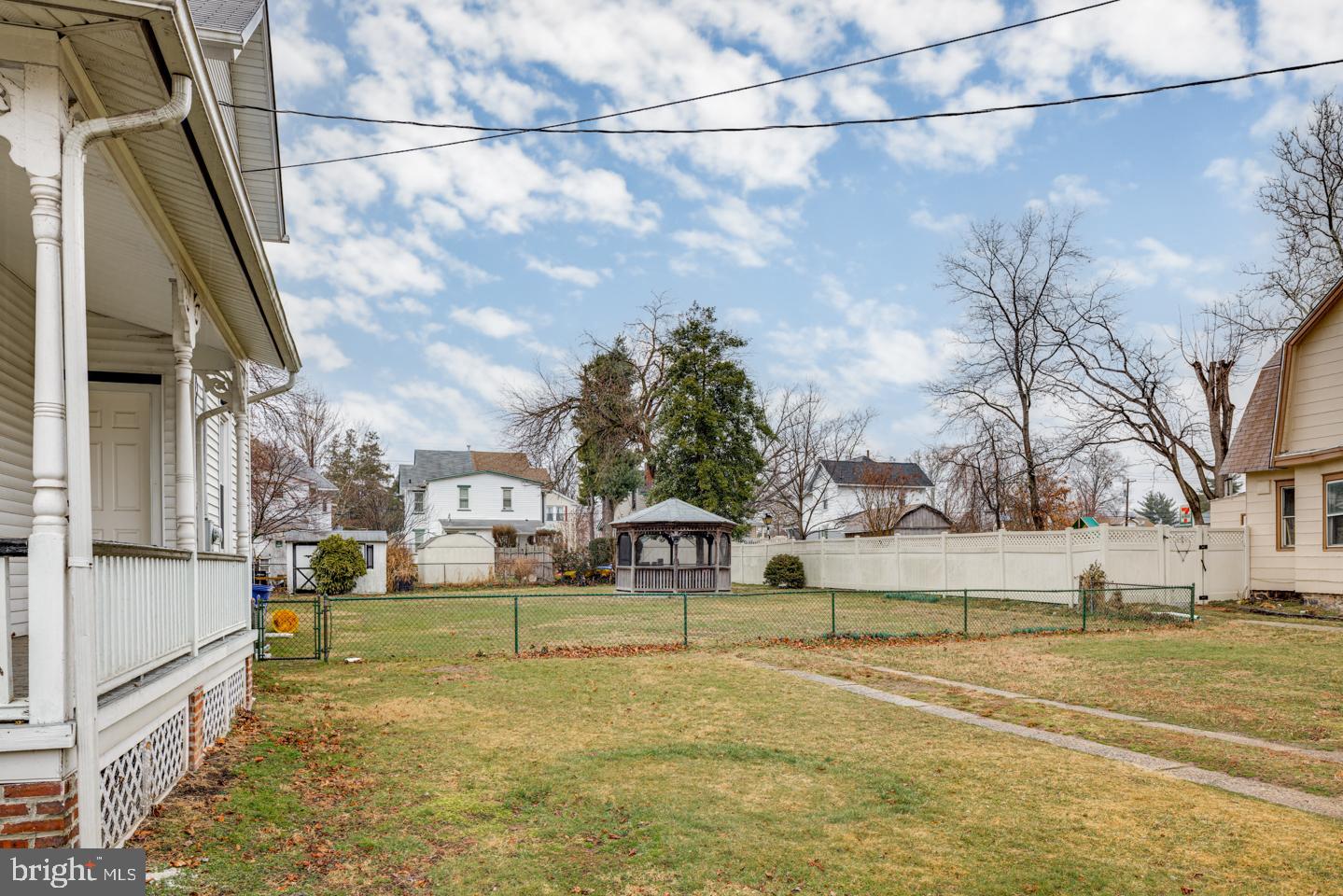 722 Chestnut Street Delanco, NJ 08075 - Photo 22 of 25 Large Yard