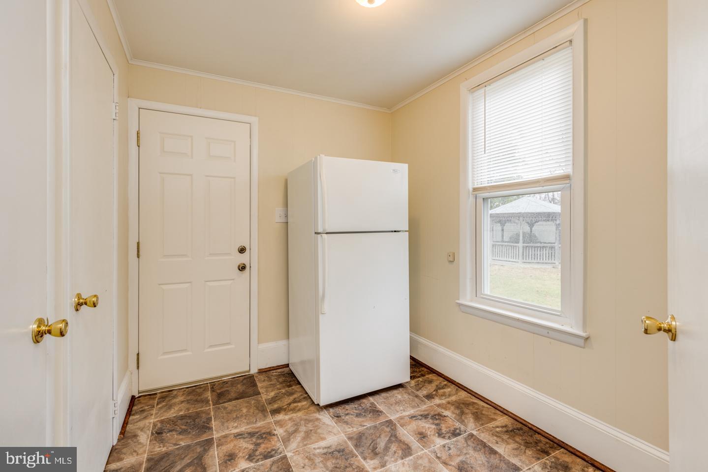 722 Chestnut Street Delanco, NJ 08075 - Photo 10 of 25 Mudroom