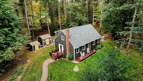 $555,000 | 9 Evergreen Road, Freeport, ME 04032