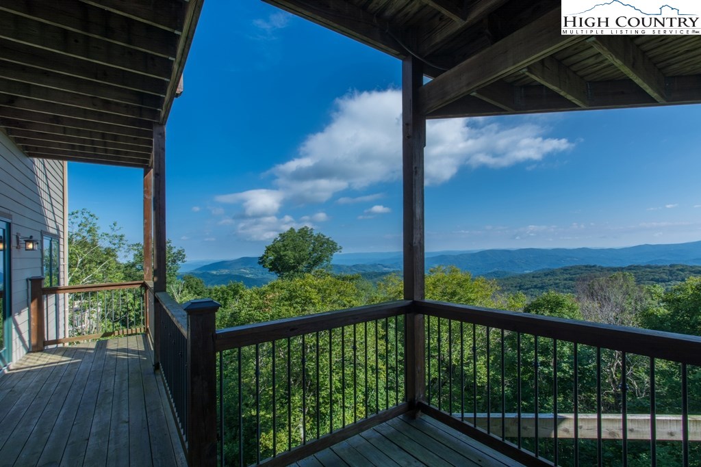 136 Hawthorne Road Beech Mountain, NC 28604 - Photo 19 of 32