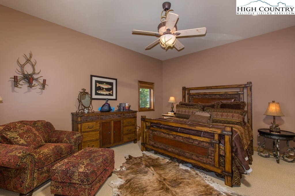 136 Hawthorne Road Beech Mountain, NC 28604 - Photo 25 of 32