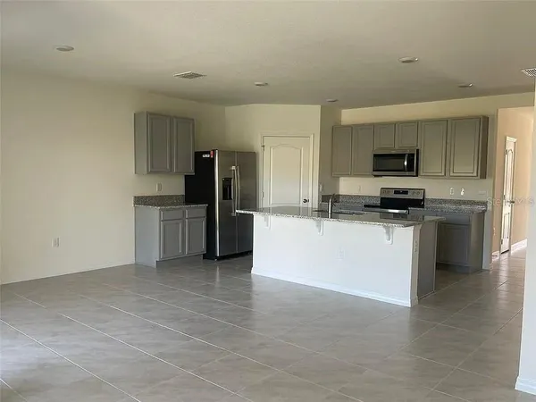 $2,400 | 1246 Red Hl Road, Davenport, FL 33837