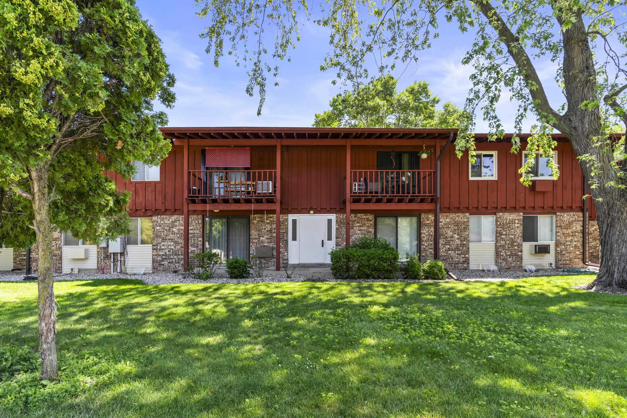 3182 Justin Court, Unit 8 Appleton, WI 54914 - Photo 16 of 29