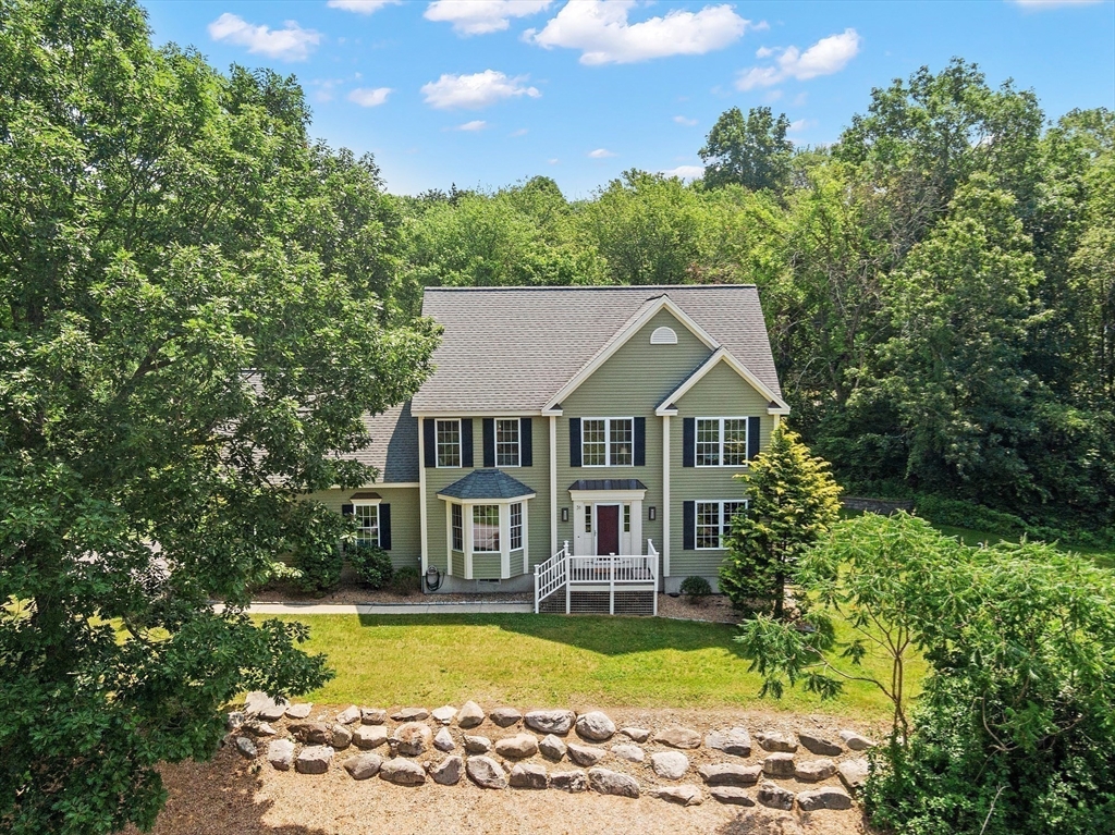 31 Fort Pond Hill Road Littleton, MA 01460 - Photo 2 of 37