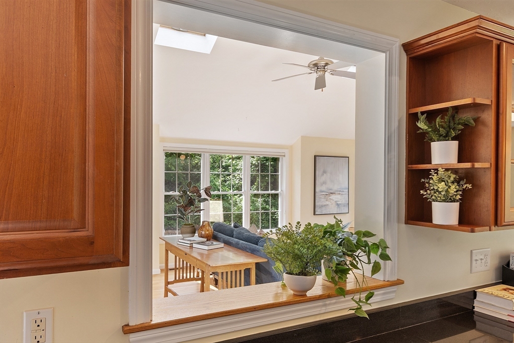 31 Fort Pond Hill Road Littleton, MA 01460 - Photo 8 of 37