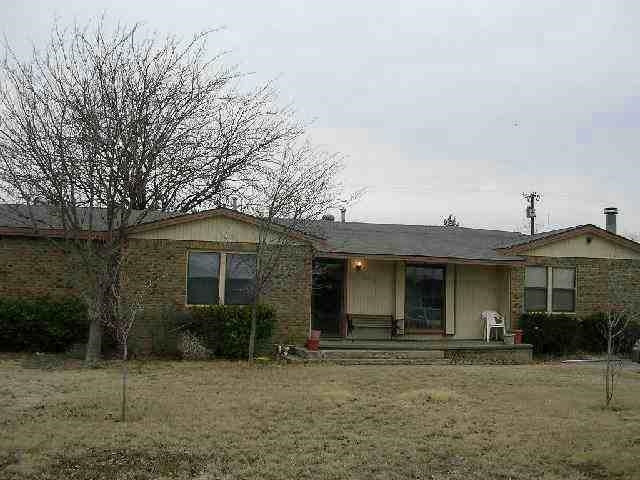 1405 Ave K Ralls, TX 79357 - Photo 1 of 1 Photo 1