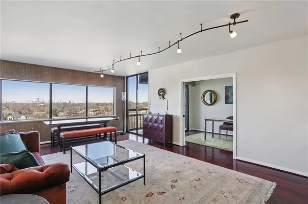 $2,250 | 1130 Piedmont Avenue Northeast, Unit 1608, Atlanta, GA 30309