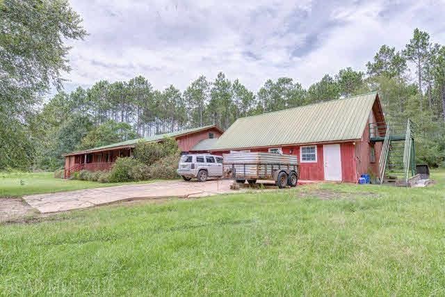 11051 Deerfoot Lane Elberta, AL 36530 - Photo 9 of 41