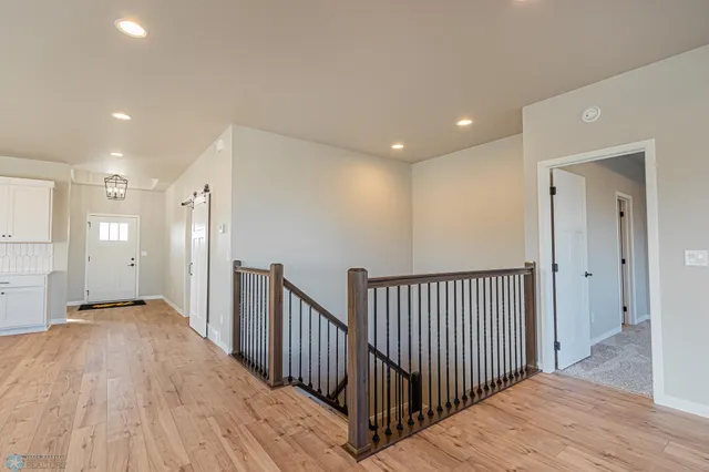 $555,900 | 5868 Ellis Drive West, Horace, ND 58078