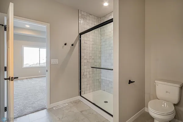 $590,000 | 5868 Ellis Drive West, West Fargo, ND 58078