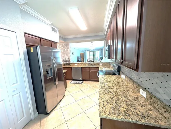 $318,000 | 16706 Vardon Terrace, Unit 208, Bradenton, FL 34211