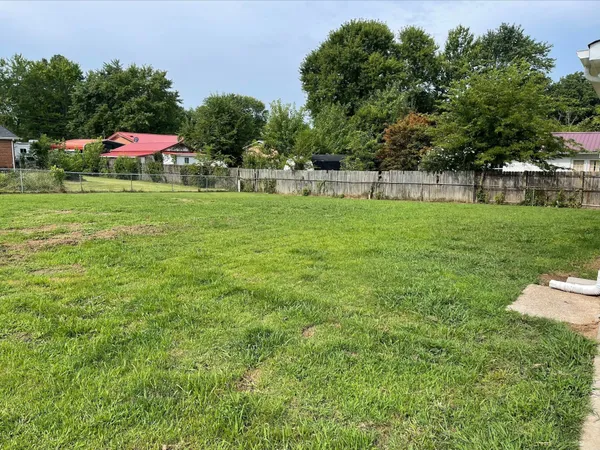 $1,350 | 512 Kellia Drive, Clarksville, TN 37042