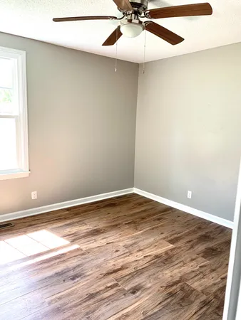$1,350 | 512 Kellia Drive, Clarksville, TN 37042