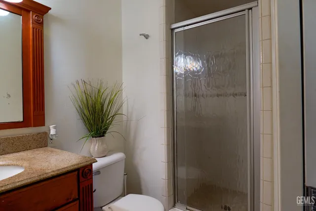 $569,000 | Undisclosed Address, Bakersfield, CA 93308