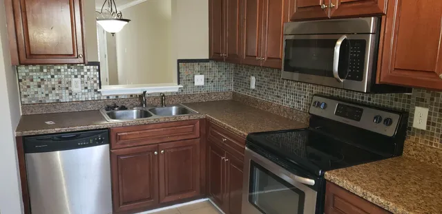 $1,250 | 4728 Brookwood Drive, Grovetown, GA 30813