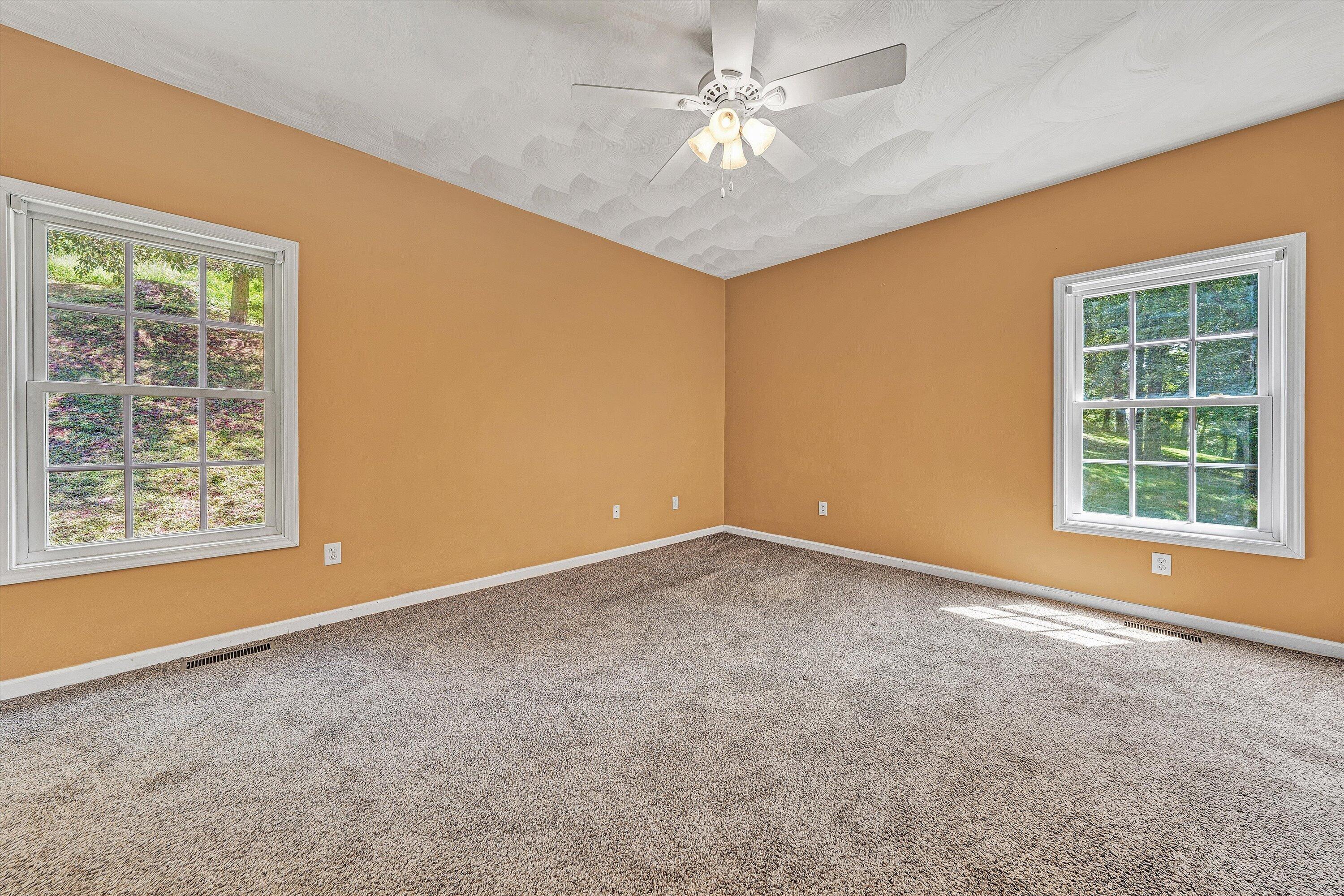 2651 Porters Mountain Road Blue Ridge, VA 24064 - Photo 13 of 43 15-Primary BR