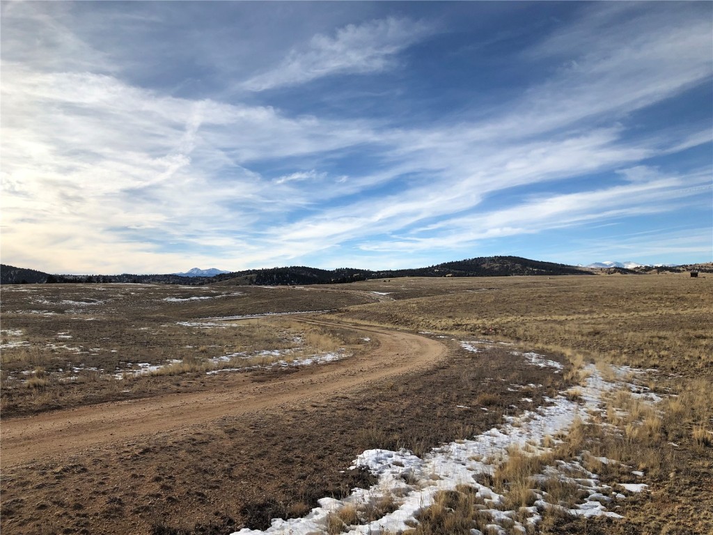 1397 Yellowstone Road Hartsel, CO 80449 - Photo 8 of 13 a view of an ocean