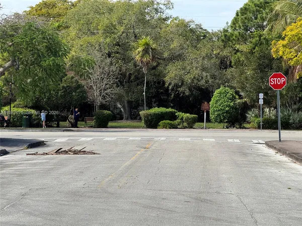 $3,550 | 51 Montilla Avenue, Unit 51, Coral Gables, FL 33134