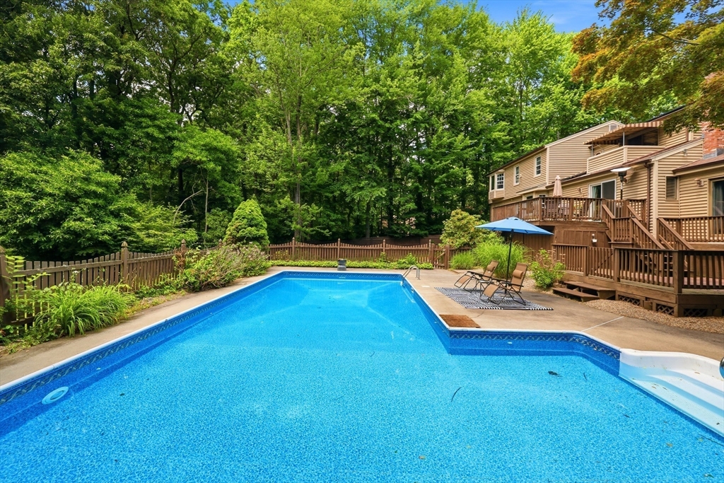 431 Prospect Street East Longmeadow, MA 01028 - Photo 35 of 38