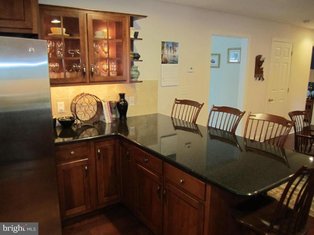 204 Reifsnyder Road Lititz, PA 17543 - Photo 5 of 33