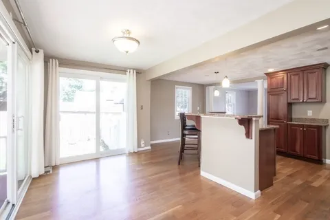 $3,100 | 32 Hamilton Road, Unit 32, Wakefield, MA 01880