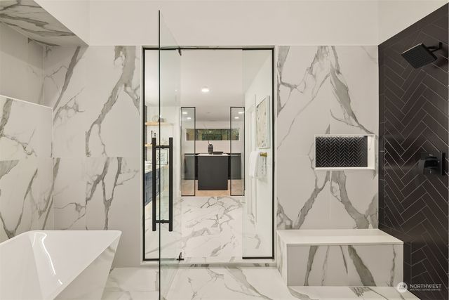 $3,499,000 | 18358 Northeast 19th Place, Bellevue, WA 98008