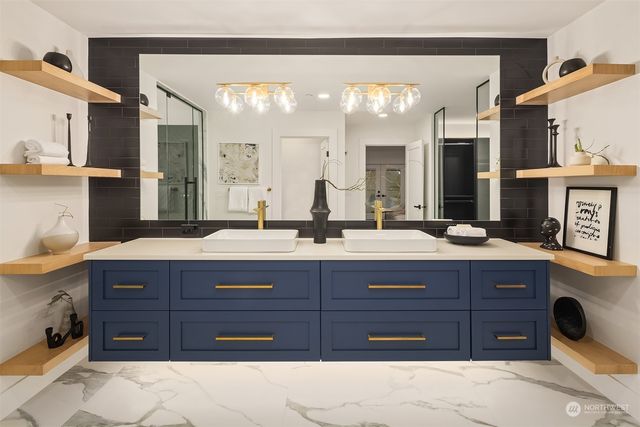 $3,499,000 | 18358 Northeast 19th Place, Bellevue, WA 98008