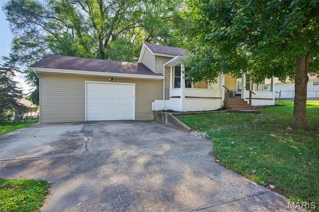 222 3rd Street Winfield, MO 63389 - Photo 28 of 33