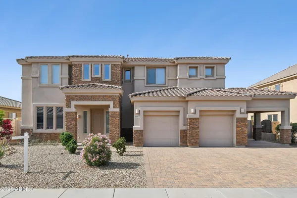 $799,900 | 5557 West Mine Trail, Phoenix, AZ 85083