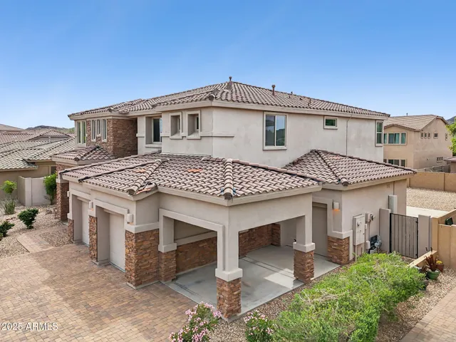 $900,000 | 5557 West Mine Trail, Phoenix, AZ 85083