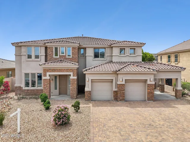 $900,000 | 5557 West Mine Trail, Phoenix, AZ 85083