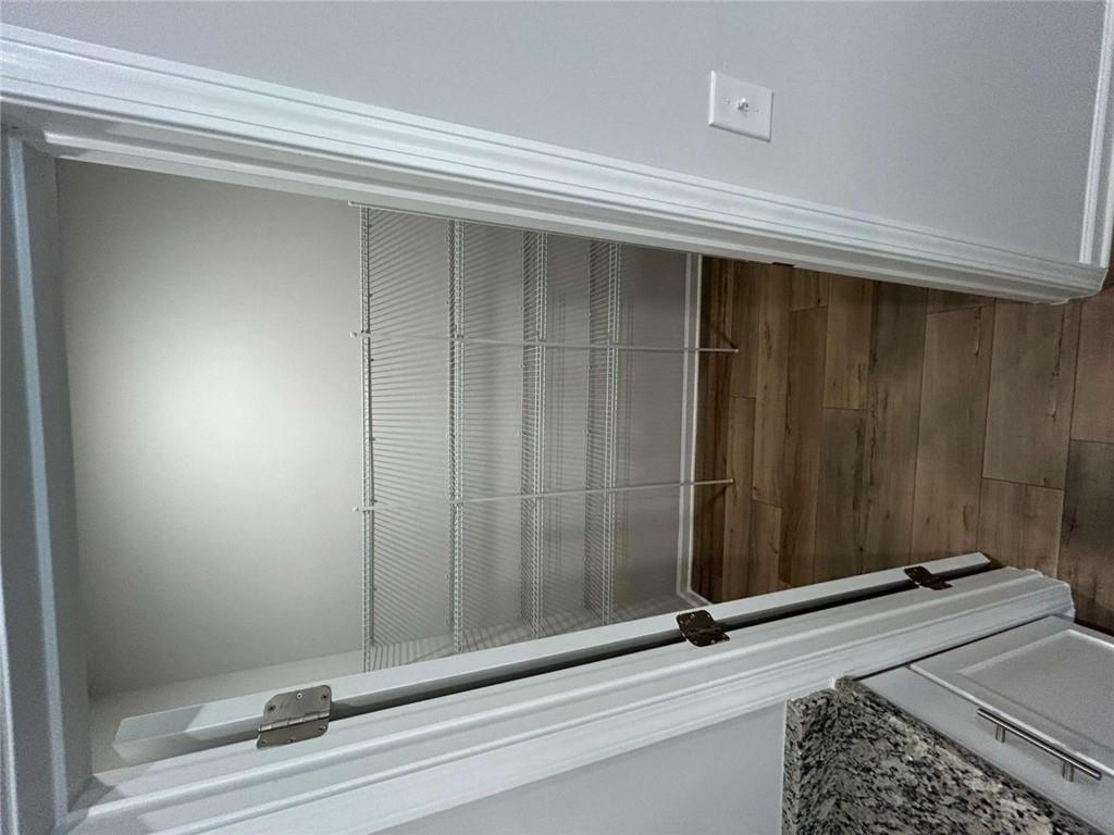4 Stonebrook Drive Rome, GA 30165 - Photo 5 of 19 a view of walk in closet