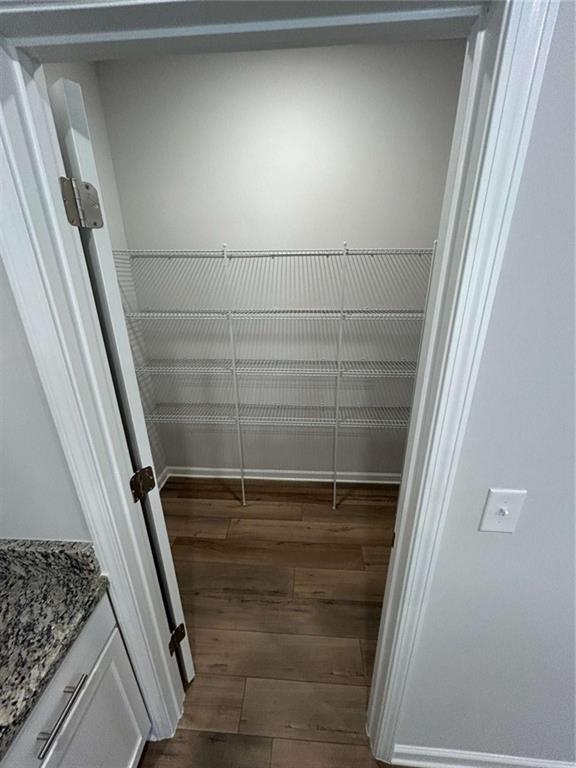 4 Stonebrook Drive Rome, GA 30165 - Photo 7 of 21 a view of walk in closet