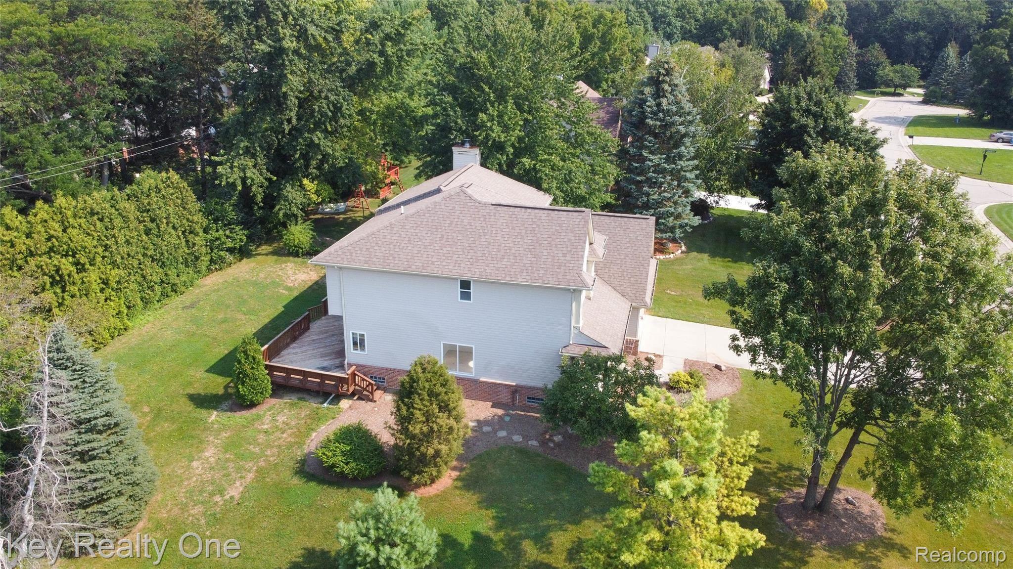 3530 Kossuth Road Lake Orion, MI 48360 - Photo 24 of 28 039_2.jpg