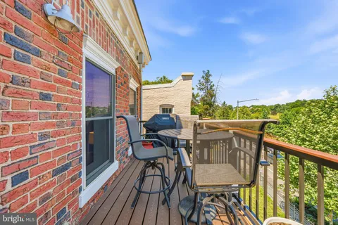 $635,000 | 3612 Park Place Northwest, Unit 3, Washington, DC 20010