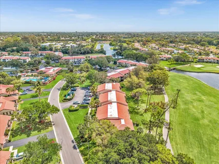 $315,000 | 8410 Casa Del Lago, Boca Raton, FL 33433