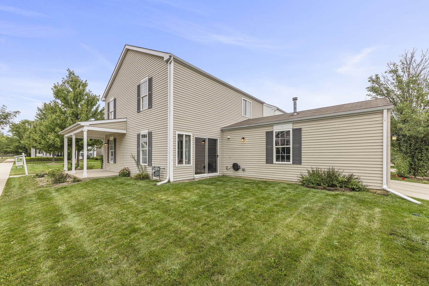 31 Harmony Lane Romeoville, IL 60446 - Photo 5 of 27 a view of a house with a patio