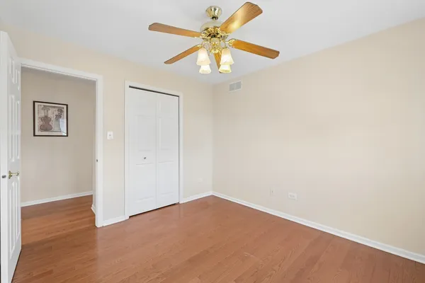 $439,900 | 18036 Crystal Lane, Lansing, IL 60438