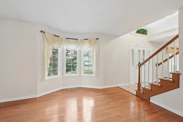 $439,900 | 18036 Crystal Lane, Lansing, IL 60438