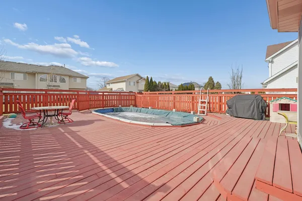 $439,900 | 18036 Crystal Lane, Lansing, IL 60438