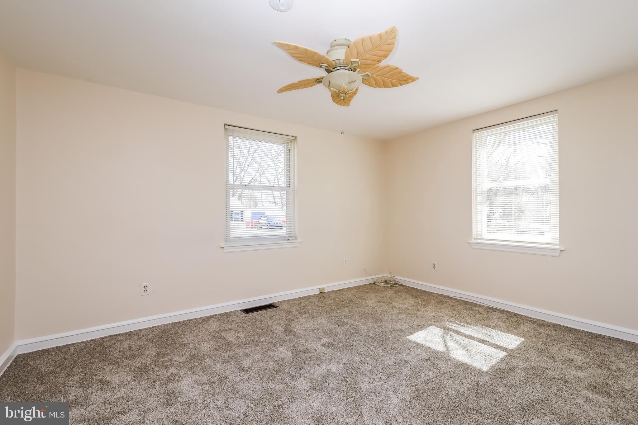 1035 Thrush Lane Audubon, PA 19403 - Photo 12 of 17