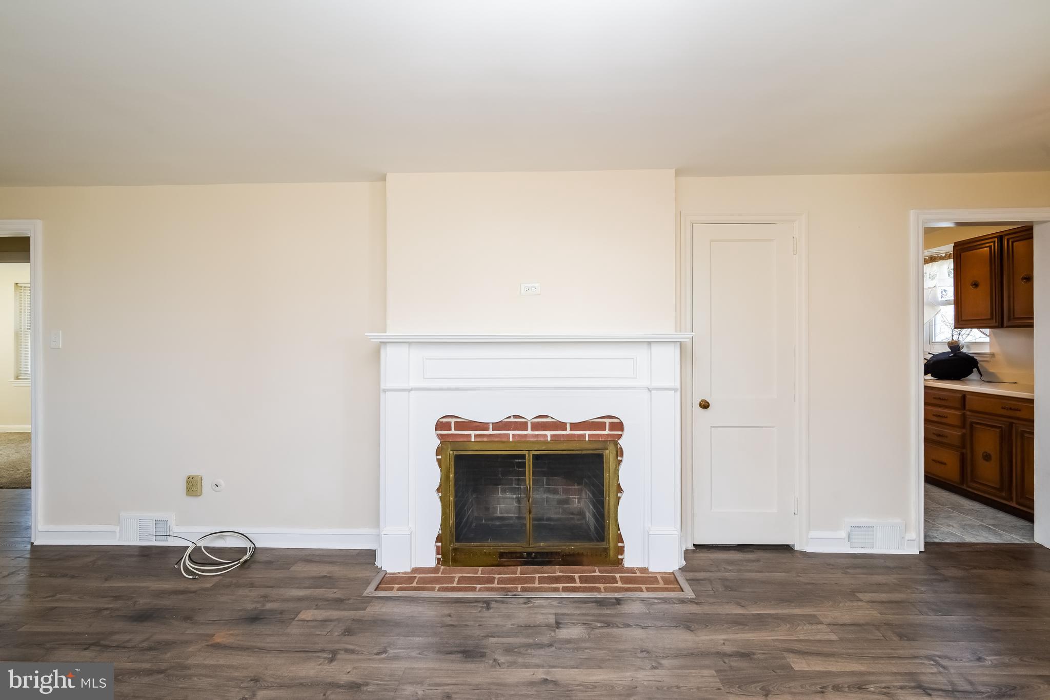 1035 Thrush Lane Audubon, PA 19403 - Photo 8 of 17