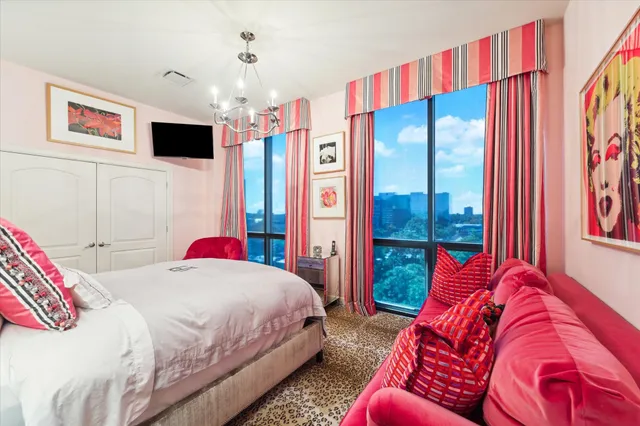 $1,275,000 | 511 South Post Oak Lane, Unit 6D, Houston, TX 77056