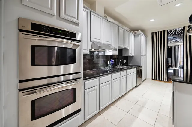 $1,275,000 | 511 South Post Oak Lane, Unit 6D, Houston, TX 77056